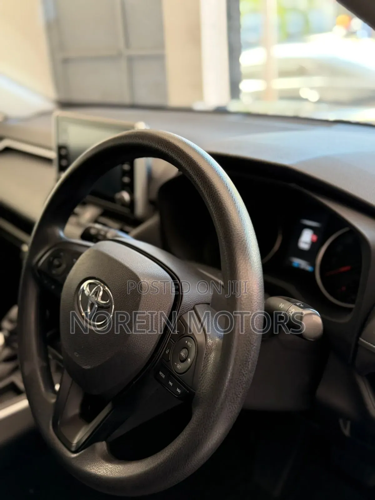 Toyota RAV4 2021 Gray