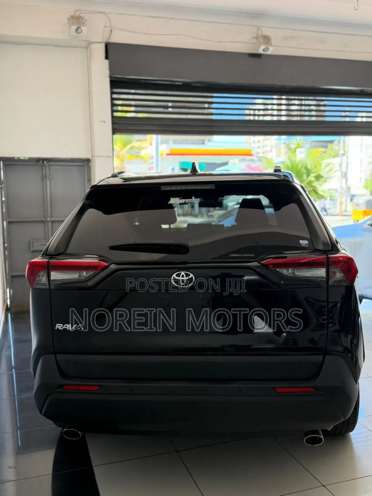 Toyota RAV4 2021 Gray