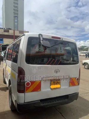 Toyota HiAce 2008 White
