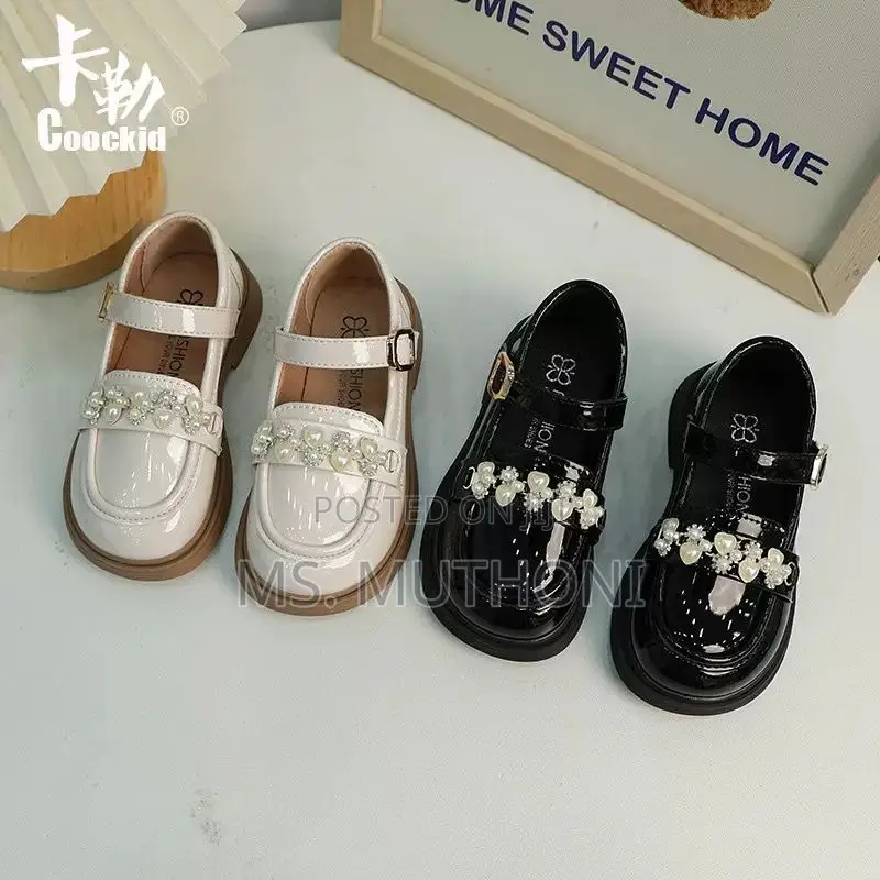 Girls Buckle Strap Leather Chunky Loafers Size 27-35