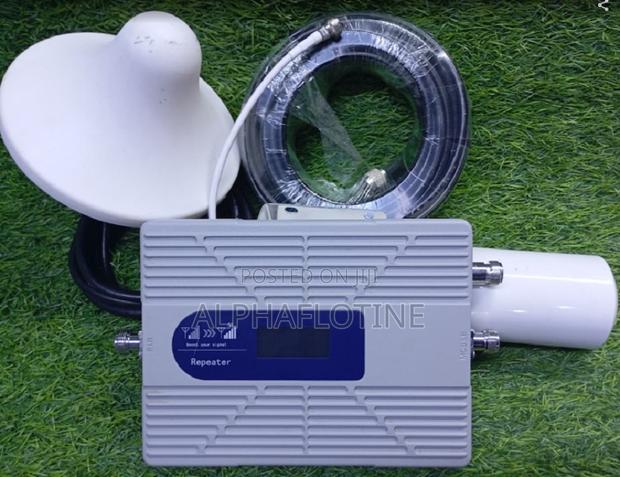 4-Frequency 5g Signal Enhancer 2g,3g,4g $5g Cellular Network Extender - thumbnail 2