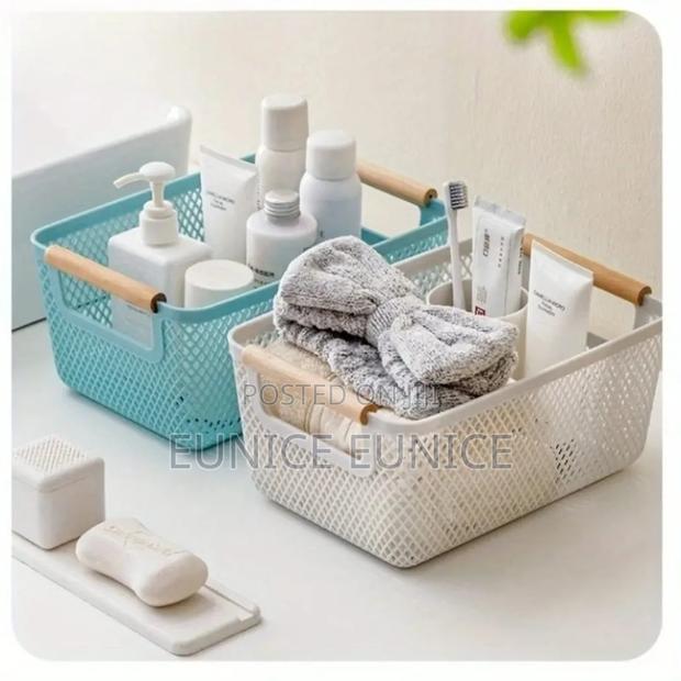 *Small Plastic Storage Basket - thumbnail 2