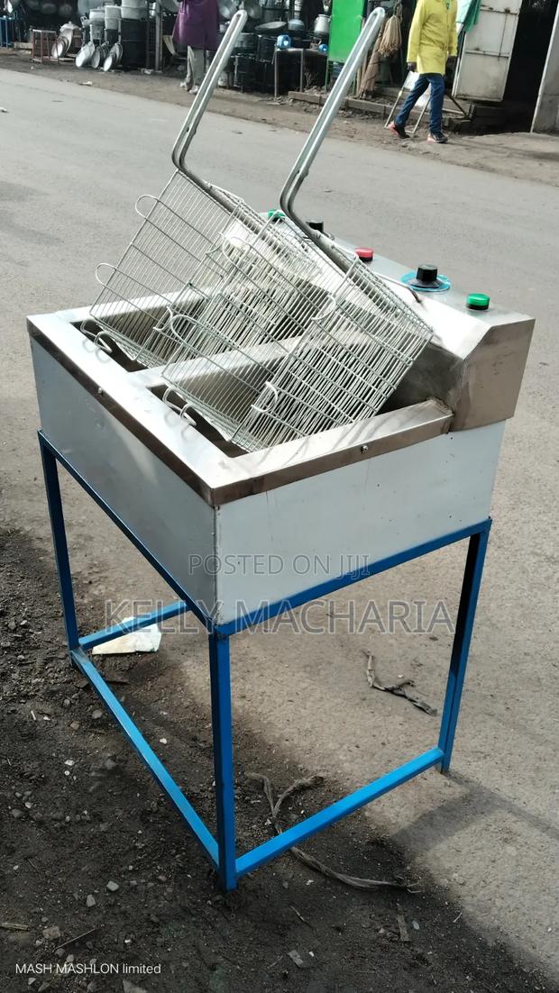 Commercial Electric Chips Double Chips Fryers - thumbnail 4