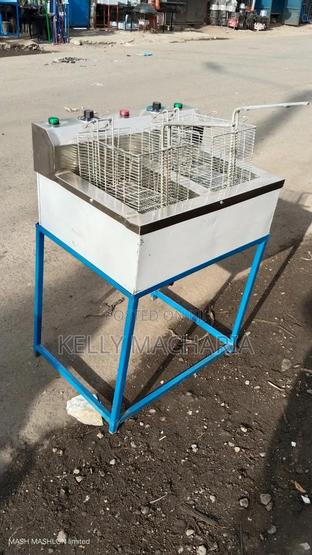 Commercial Electric Chips Double Chips Fryers - thumbnail 9