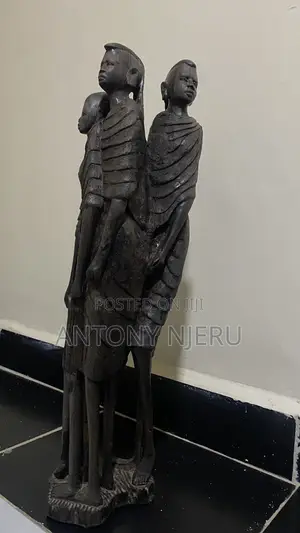 Maasai Wooden Sculpture