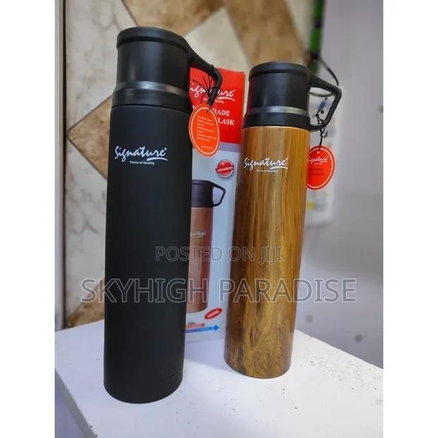 *Signature 1ltr Unbreakable Flask 