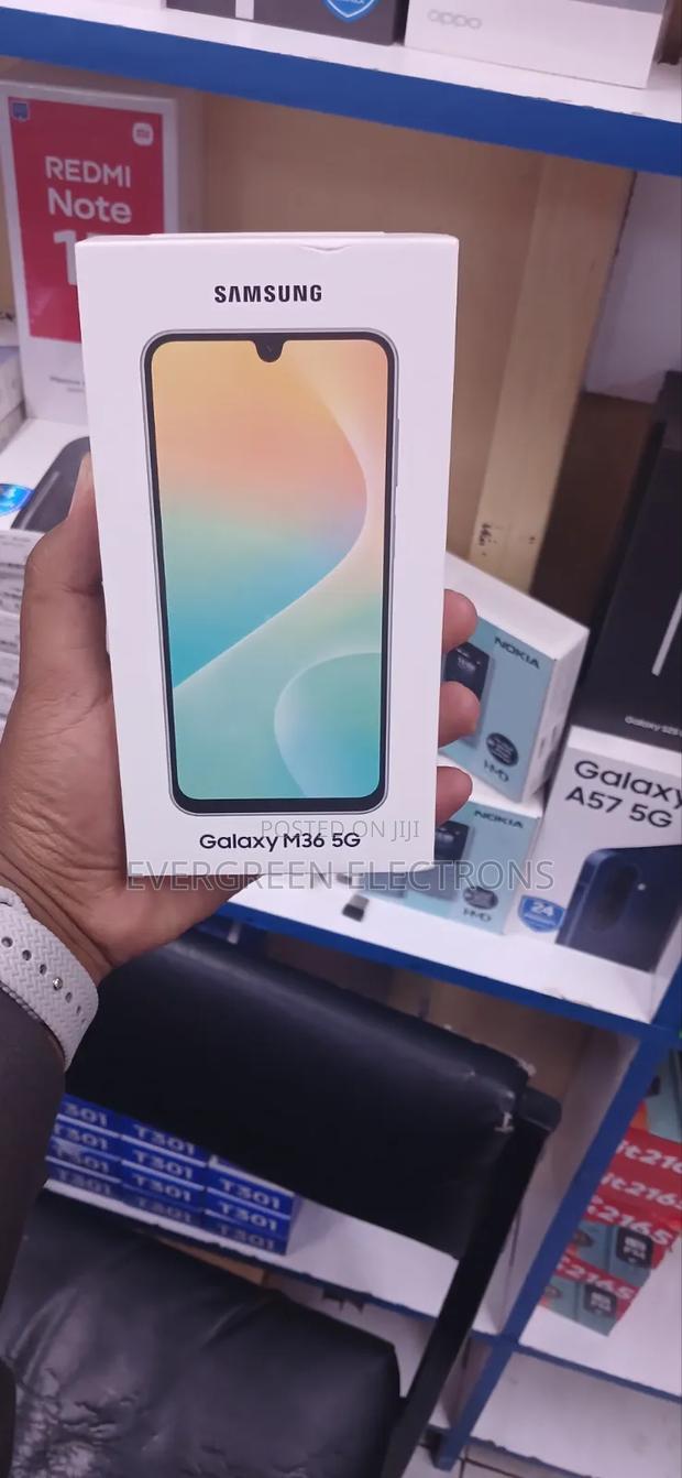 New Samsung Galaxy M36 5G 128 GB Gold
