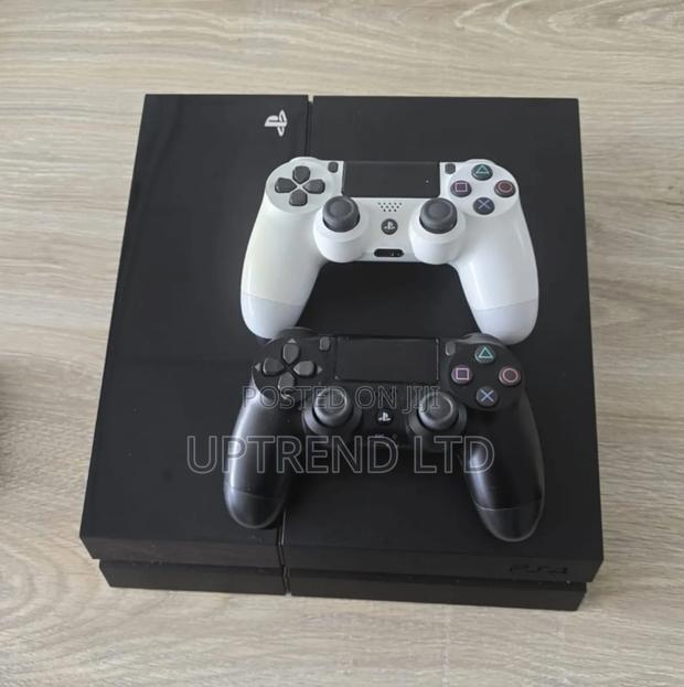 Standard Ex Uk Imported Ps4. Playstation 4 Standard 500gb Clean