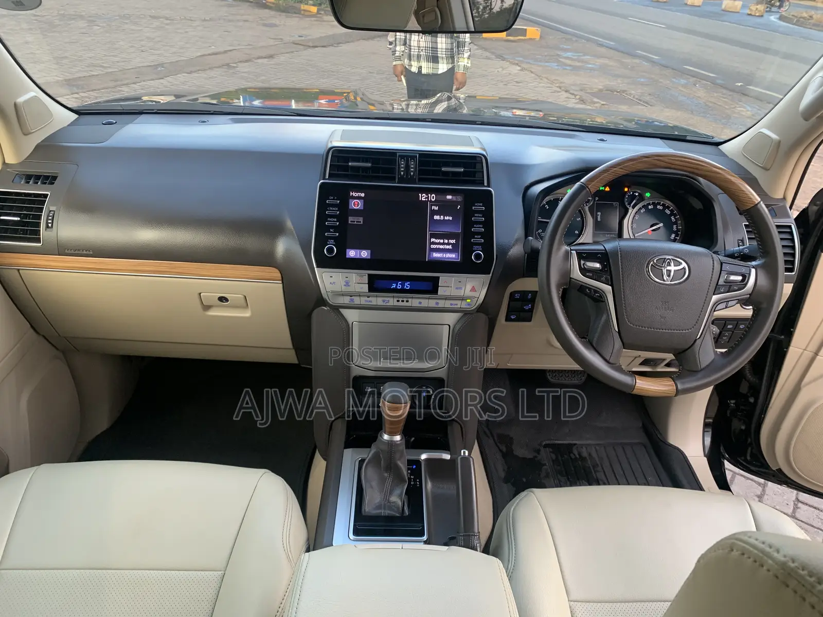 Toyota Land Cruiser Prado 2.8 2023 Black