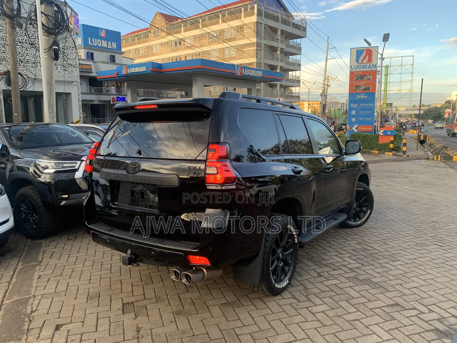 Toyota Land Cruiser Prado 2.8 2023 Black