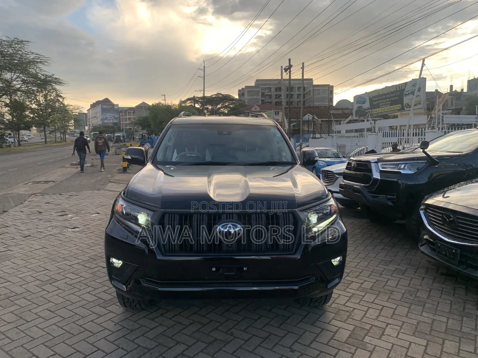 Toyota Land Cruiser Prado 2.8 2023 Black