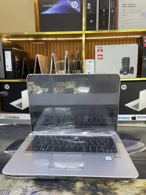 Laptop HP EliteBook 820 G3 8GB Intel Core i5 SSD 256GB