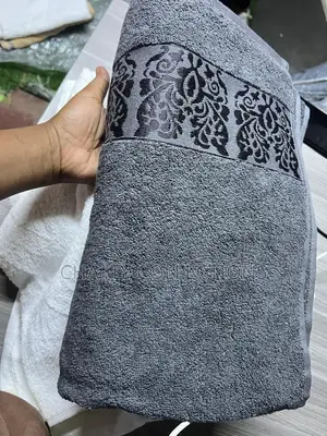 Big Size(90 Cm×150cm) Dark Grey 400gsm Lotus Soft Cotton Towels
