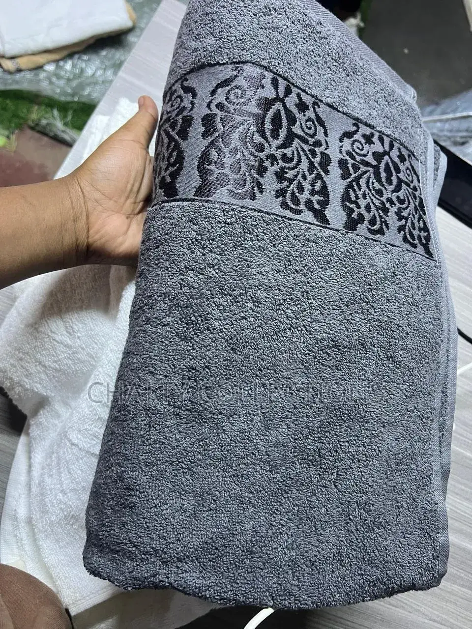 Big Size(90 Cm×150cm) Dark Grey 400gsm Lotus Soft Cotton Towels