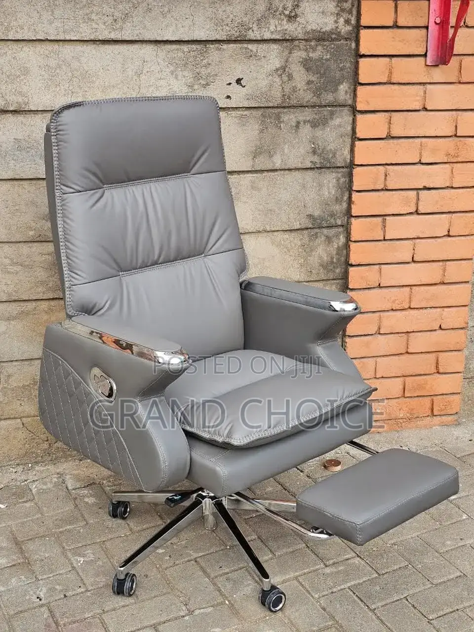 Boss Office Executive Chair