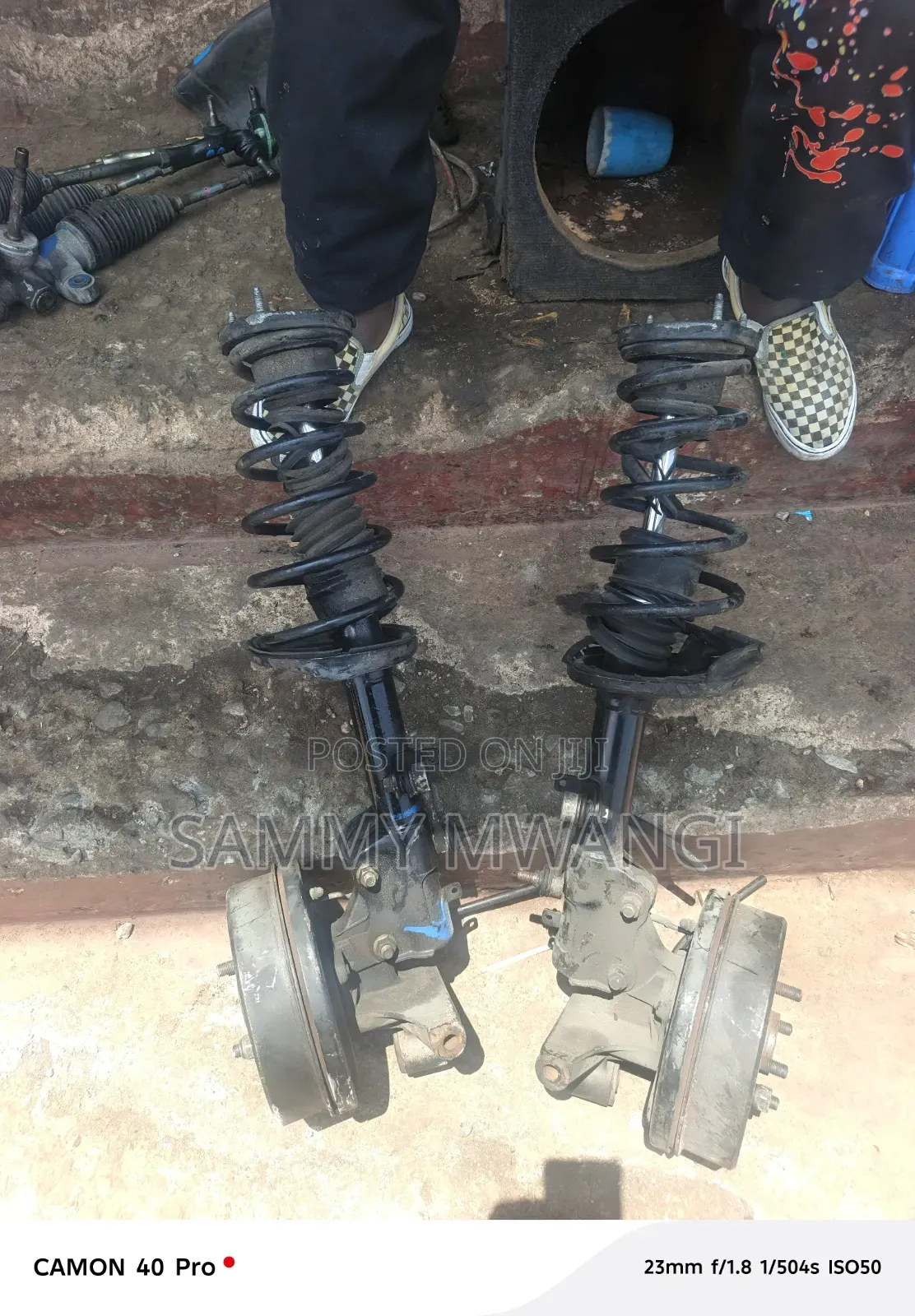 Toyota 100 Rear Complete Shocks