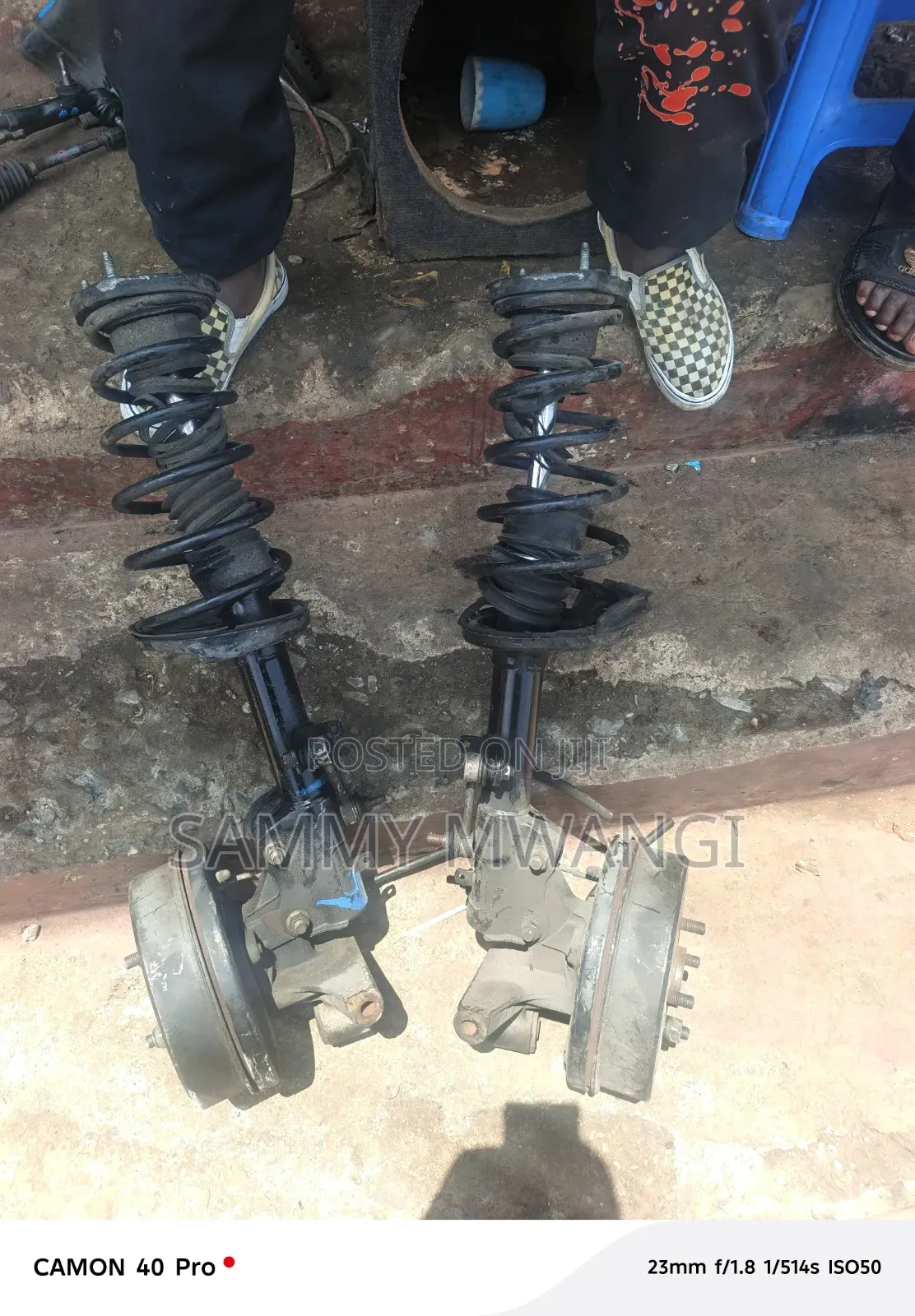 Toyota 100 Rear Complete Shocks