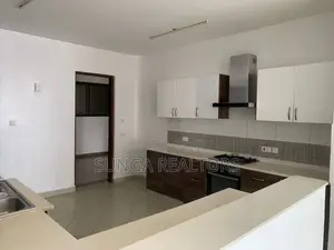 3bdrm Apartment in Mpaka Rd., Raphta Road Area for rent