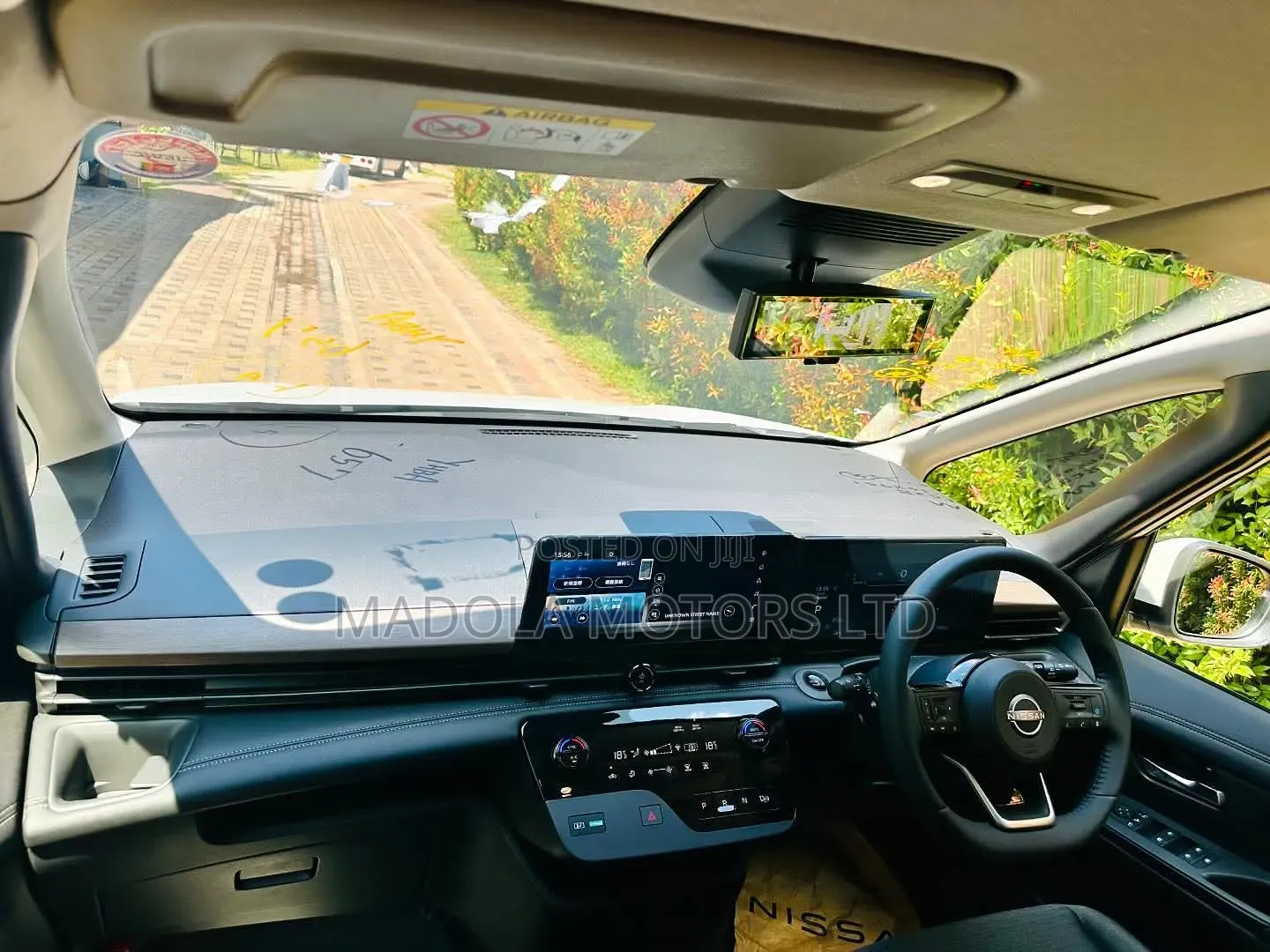 Nissan Serena 2019 White