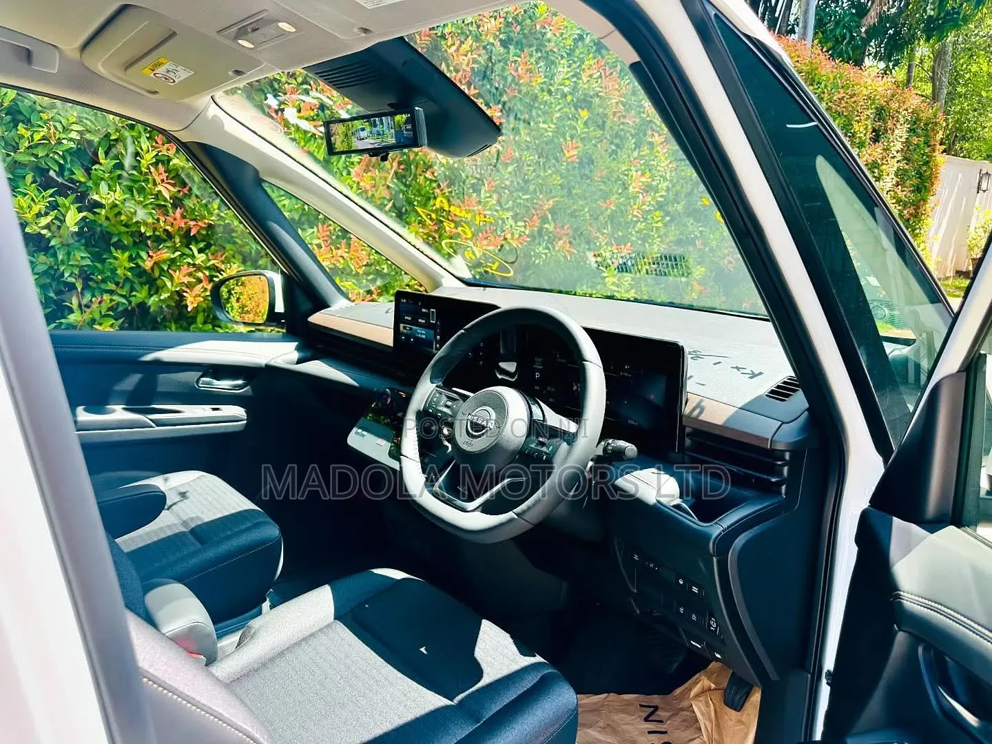 Nissan Serena 2019 White