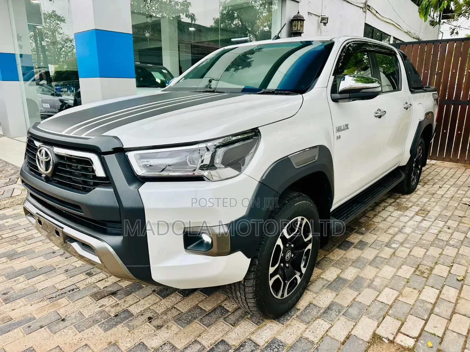 Toyota Hilux Revo Double Cab Deisel 2.8 RWD 2022 White