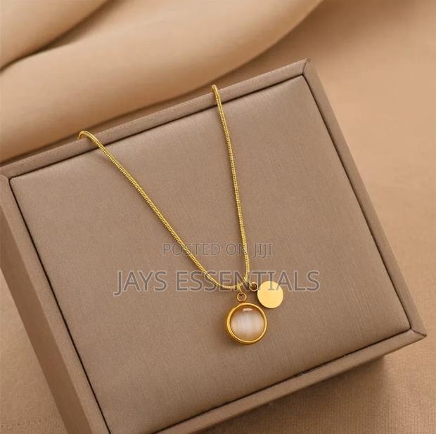 Must Have Gold Necklaces