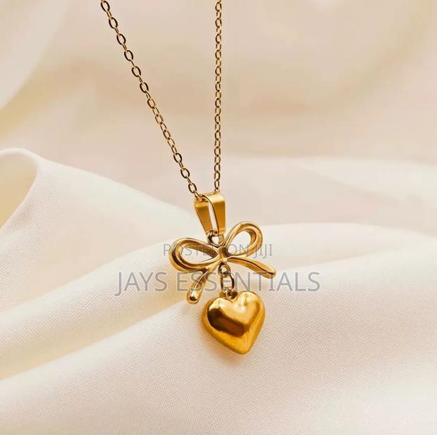 Must Have Gold Necklaces - thumbnail 5