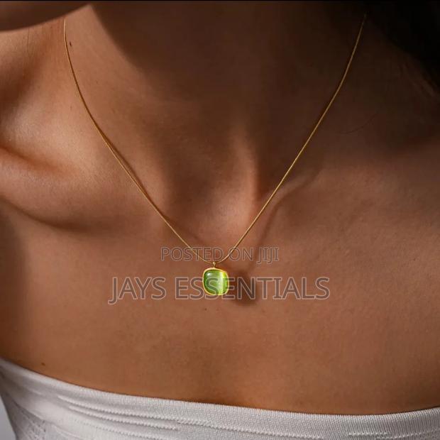 Must Have Gold Necklaces - thumbnail 11