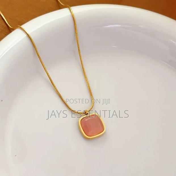 Must Have Gold Necklaces - thumbnail 12