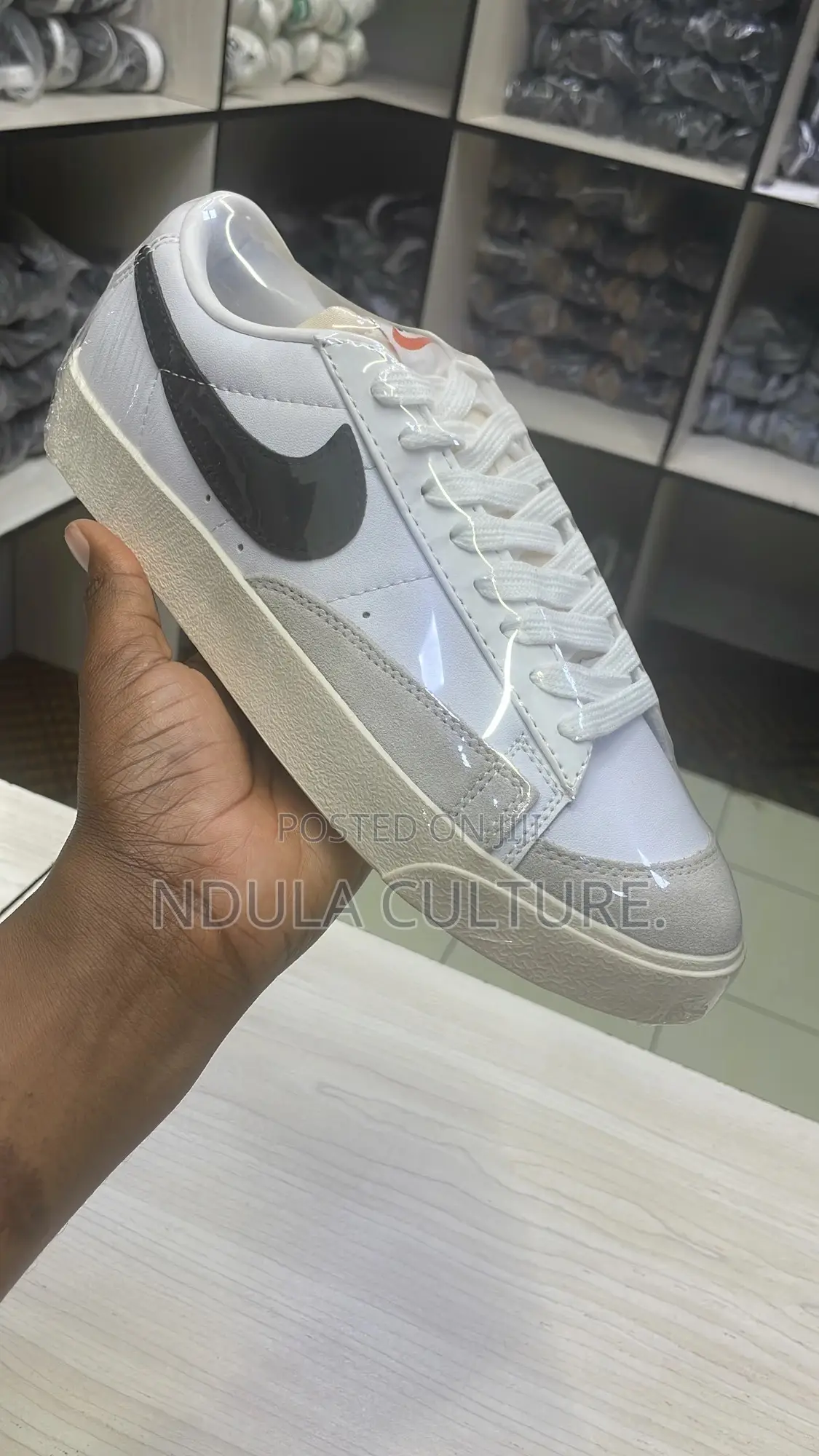 Nike Blazer Low 77