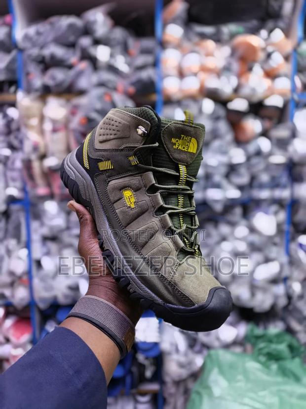 Northface Hiking Boots - thumbnail 2