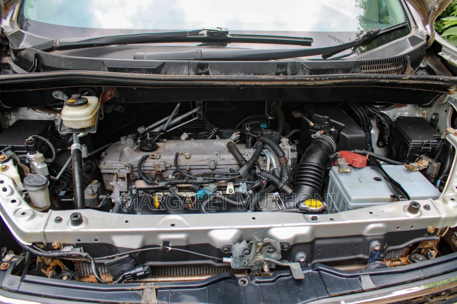 Toyota Voxy 2012 Silver