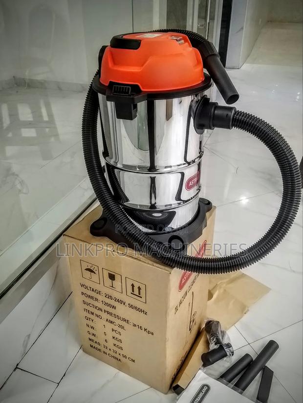 20 Litres Astramilano Vacuum Cleaner, Wet and Dry Cleaning