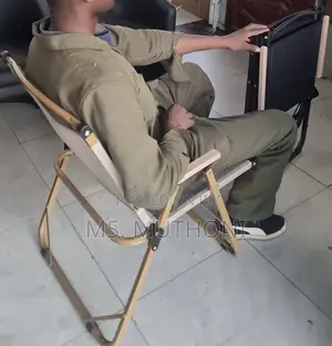 Foldable Safari Chairs, Ft a Lightweight Aluminum Frame and Canvasseat
