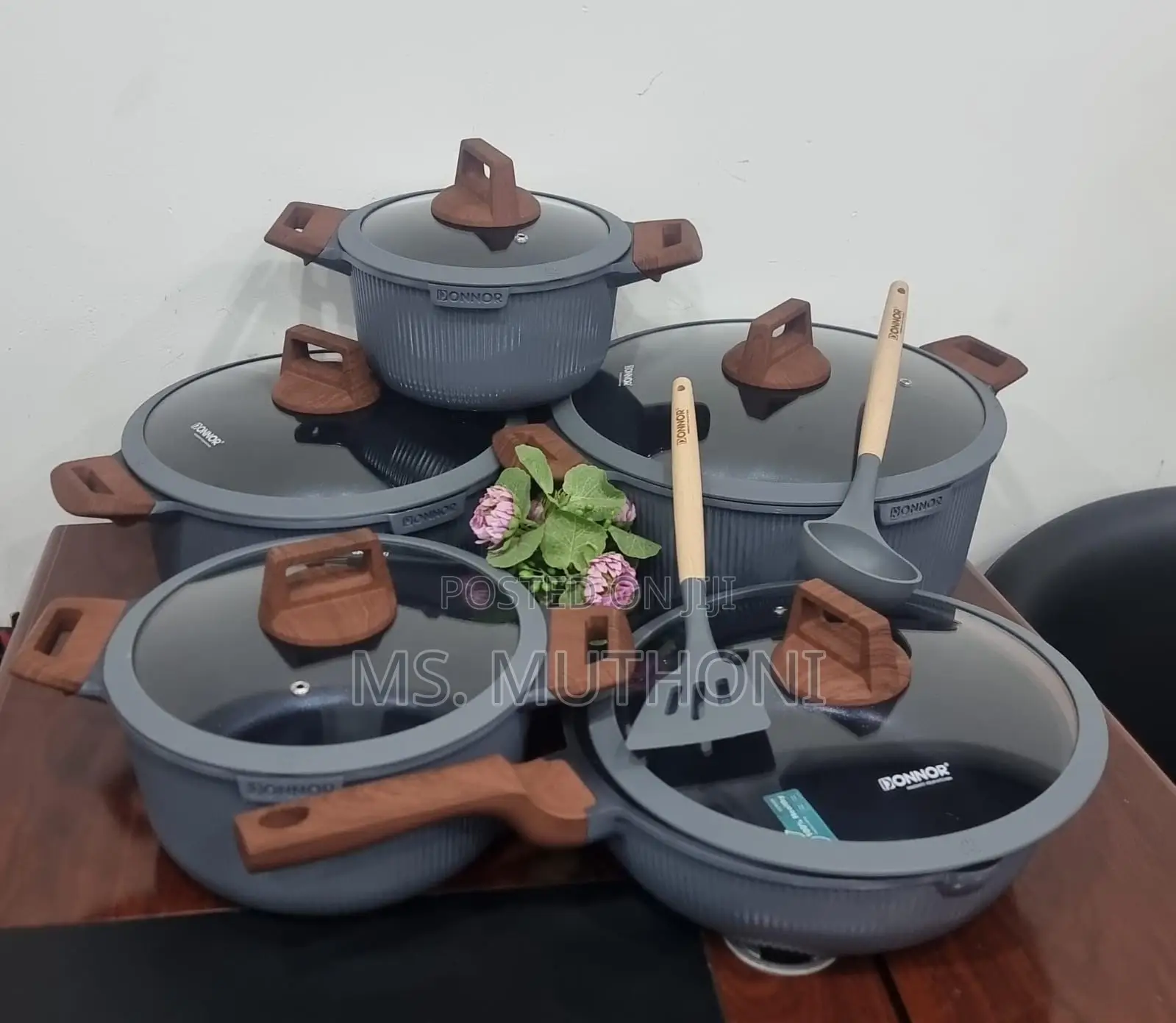Donnor Brand Granite Cookware Set