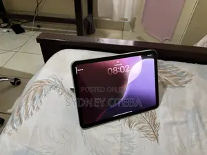 Apple iPad 10.2 (2021) 64 GB Silver