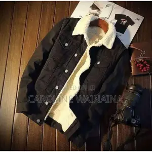 Classy Black Woolen Jacket (Brown Fur)