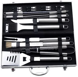 Barbecue Essentials 
18-Piece Tool Set