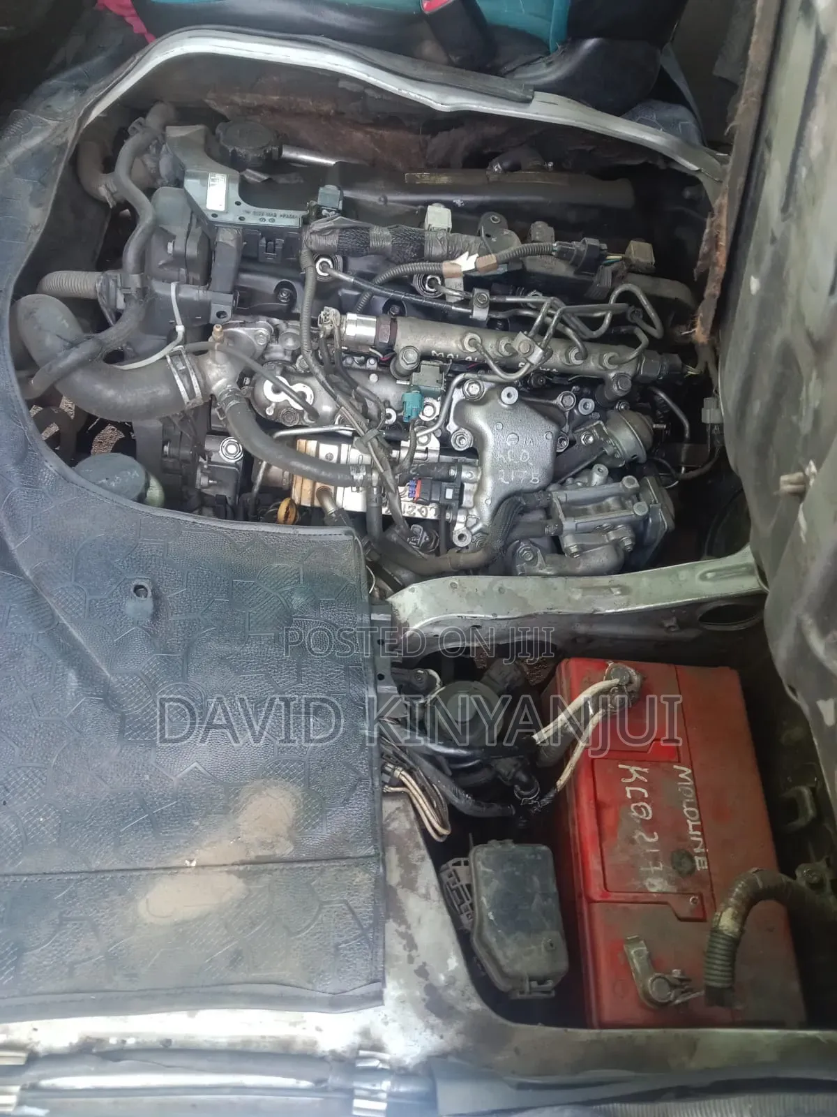 Toyota HiAce 2012 Silver