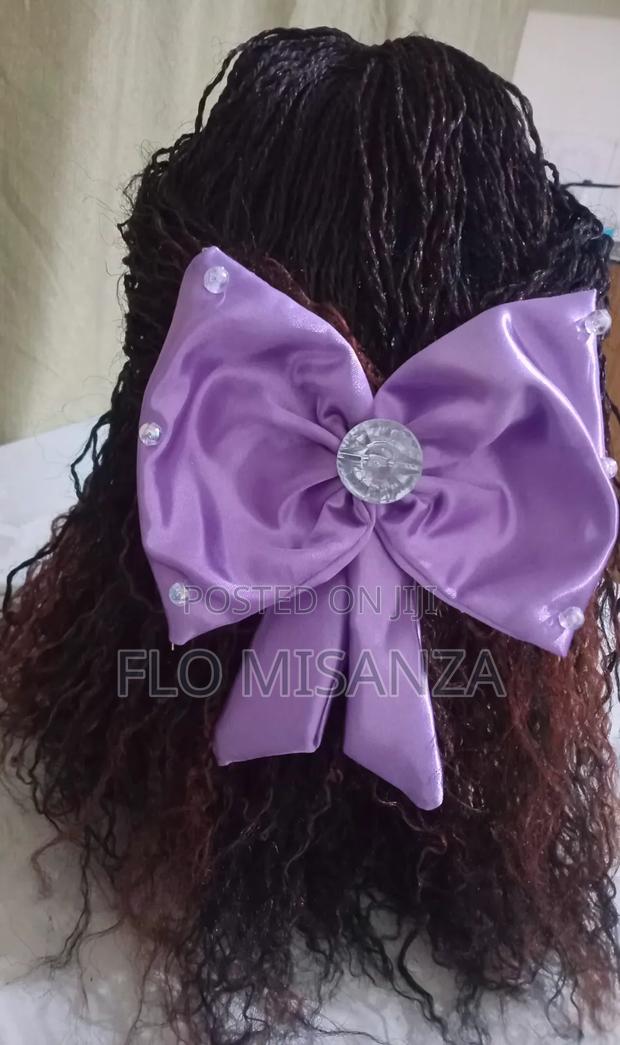 Bow Hair Clip - thumbnail 2