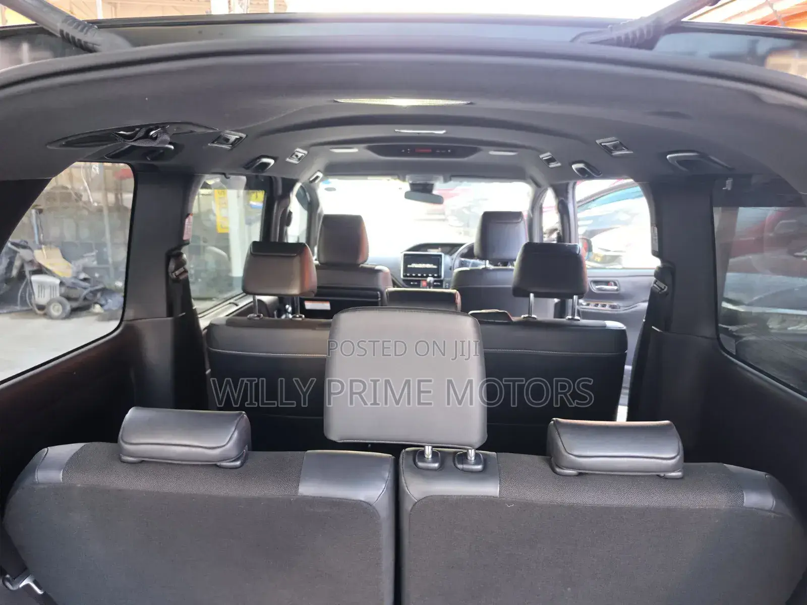 Toyota Noah 2.0 FWD (8 Seater) 2019 Black