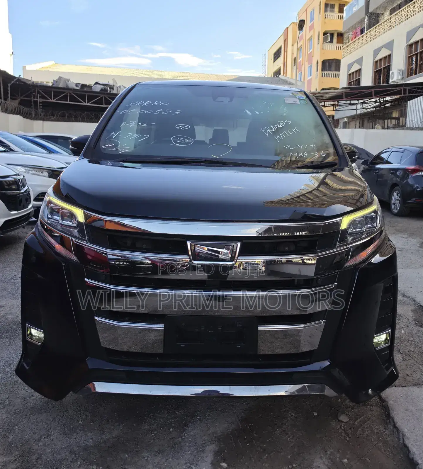 Toyota Noah 2.0 FWD (8 Seater) 2019 Black