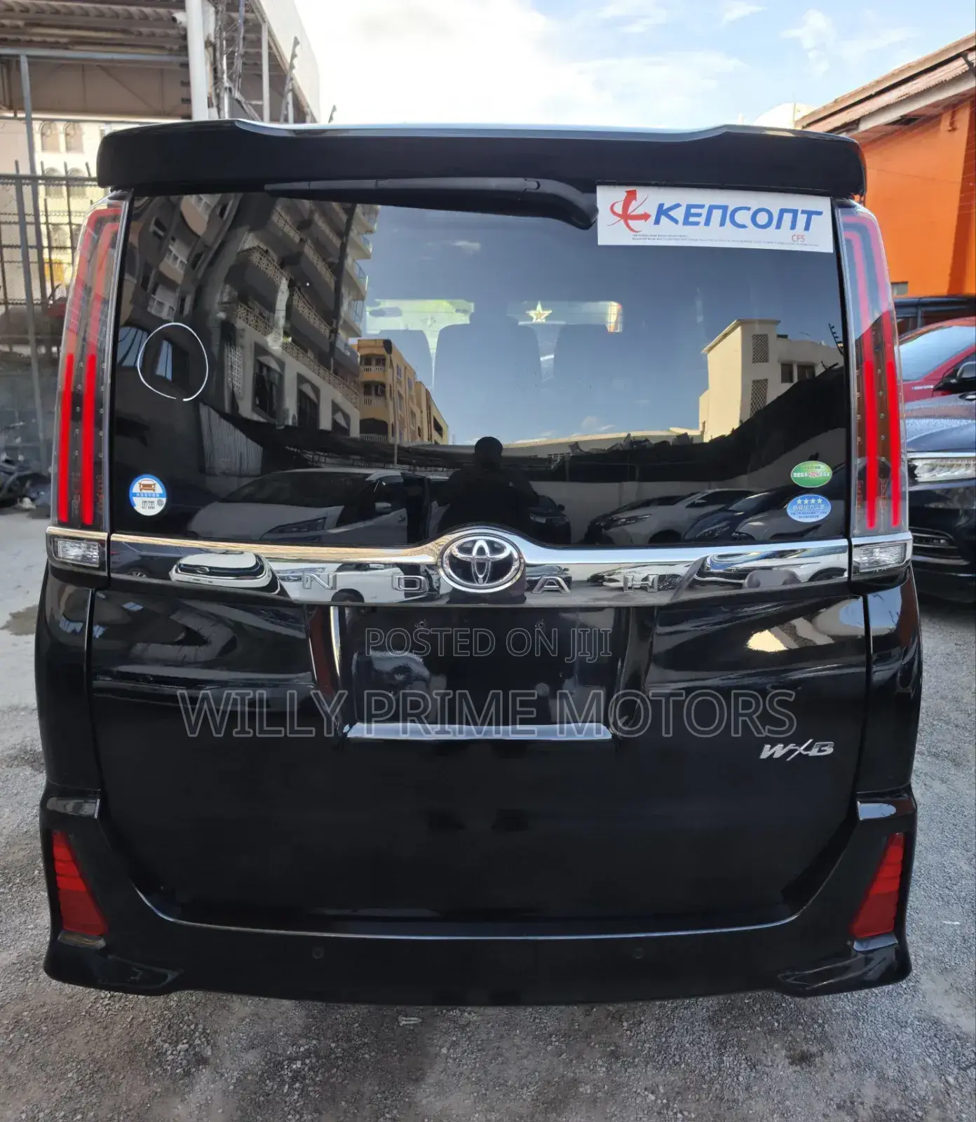 Toyota Noah 2.0 FWD (8 Seater) 2019 Black