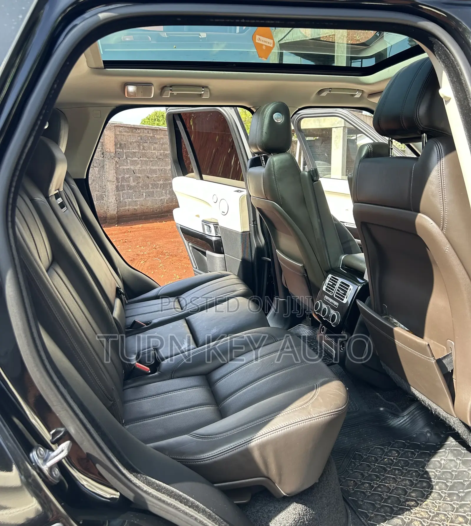 Land Rover Range Rover Vogue 2016 Black
