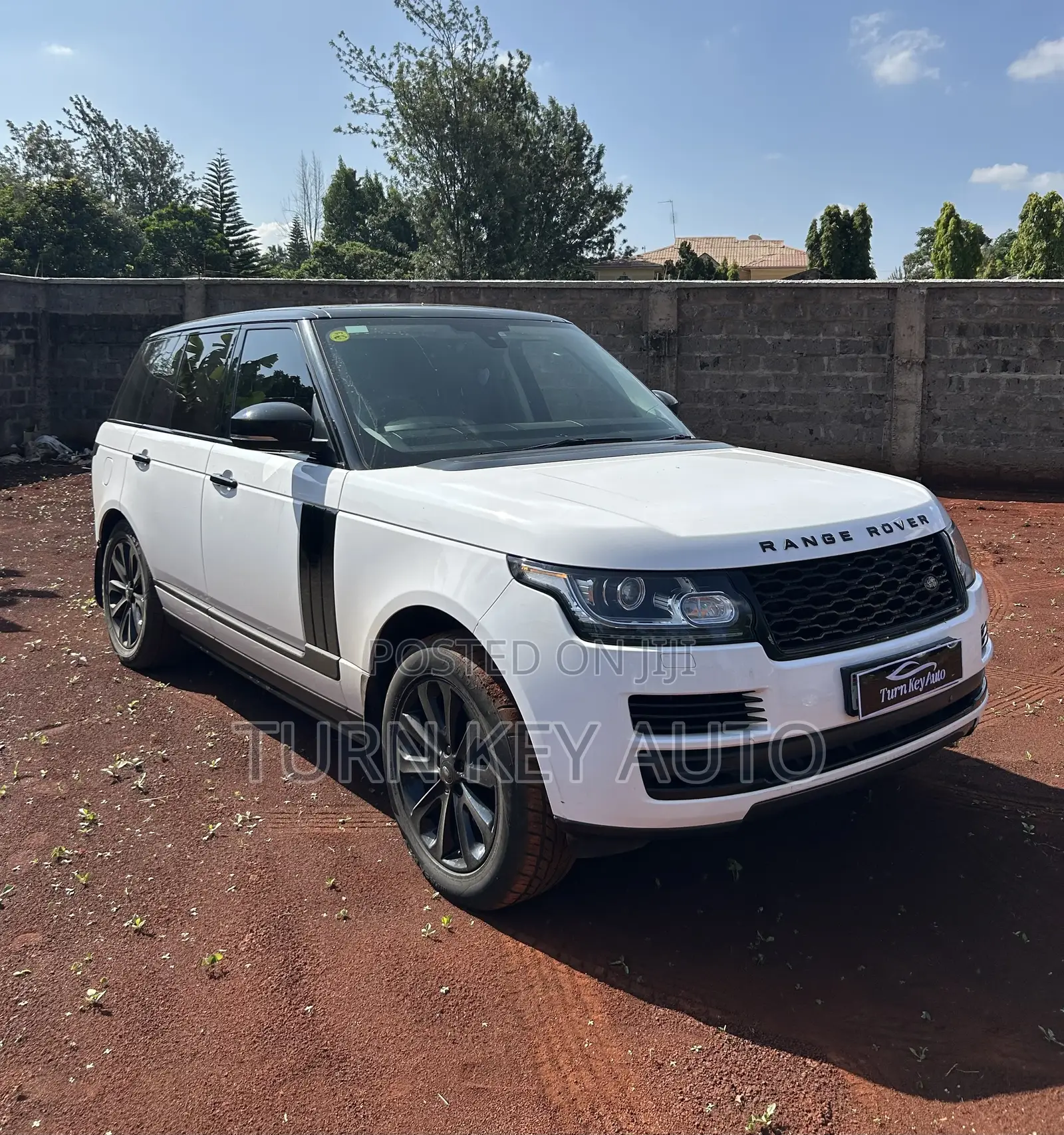 Land Rover Range Rover Vogue 2016 Black