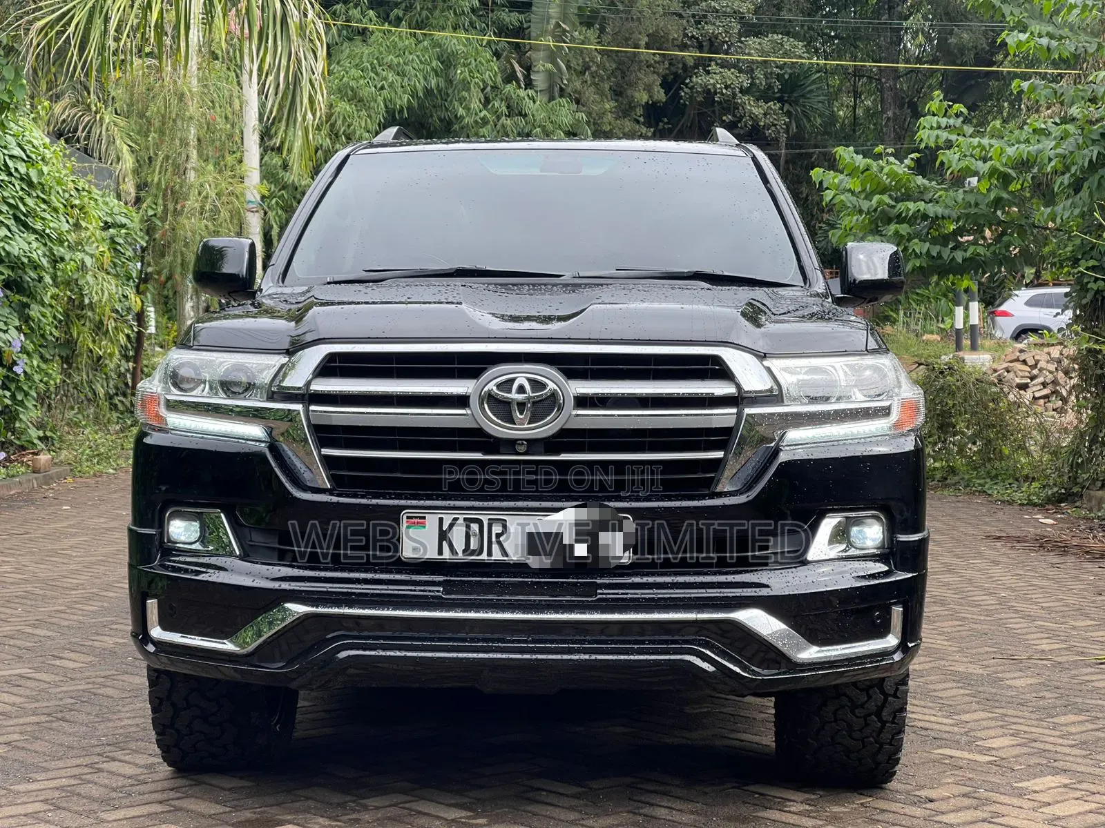 Toyota Land Cruiser 4.6 V8 ZX 2012 Black