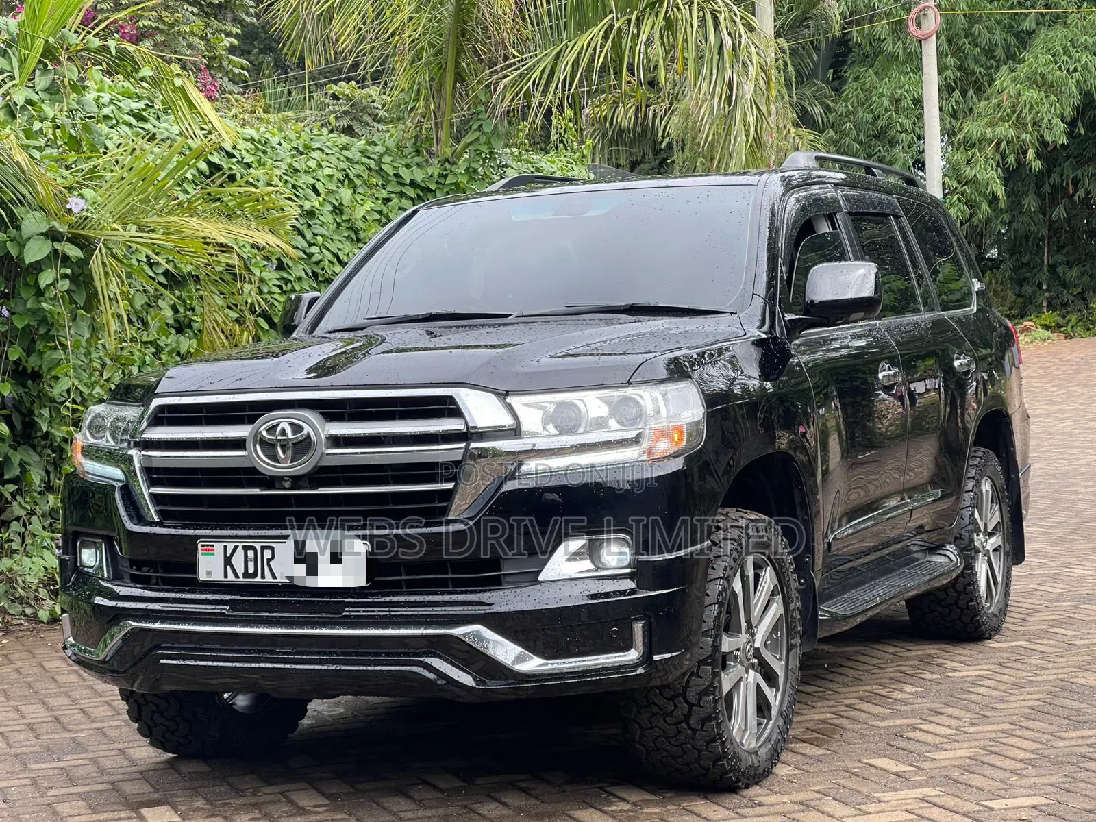 Toyota Land Cruiser 4.6 V8 ZX 2012 Black