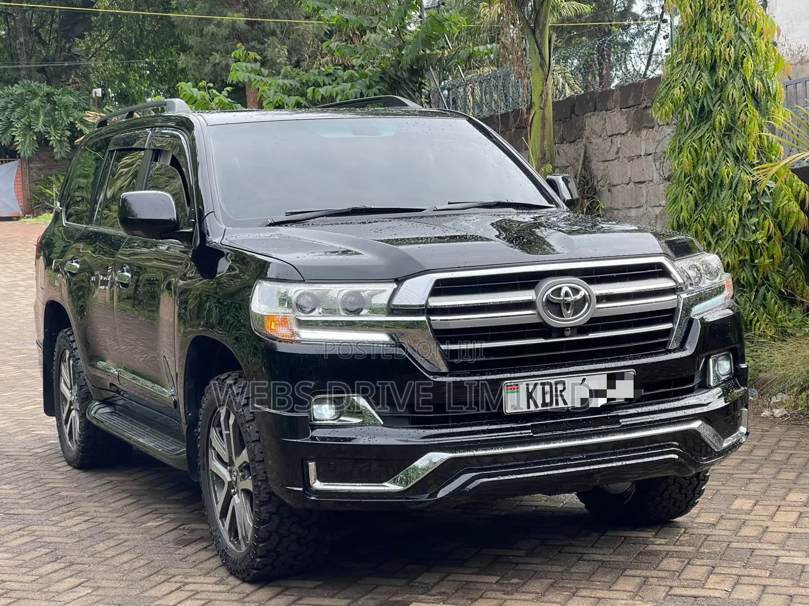 Toyota Land Cruiser 4.6 V8 ZX 2012 Black