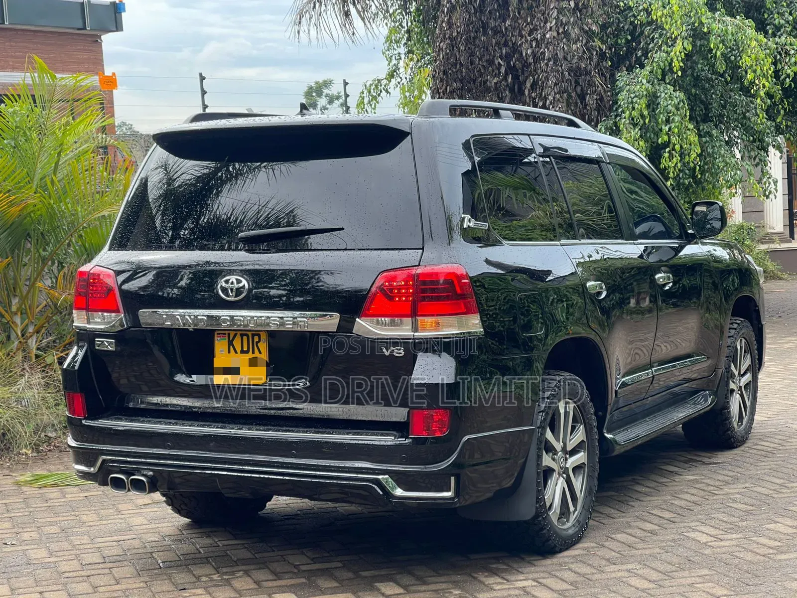 Toyota Land Cruiser 4.6 V8 ZX 2012 Black
