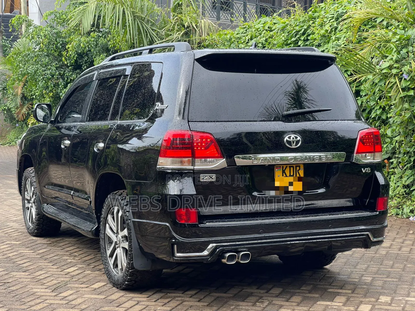 Toyota Land Cruiser 4.6 V8 ZX 2012 Black